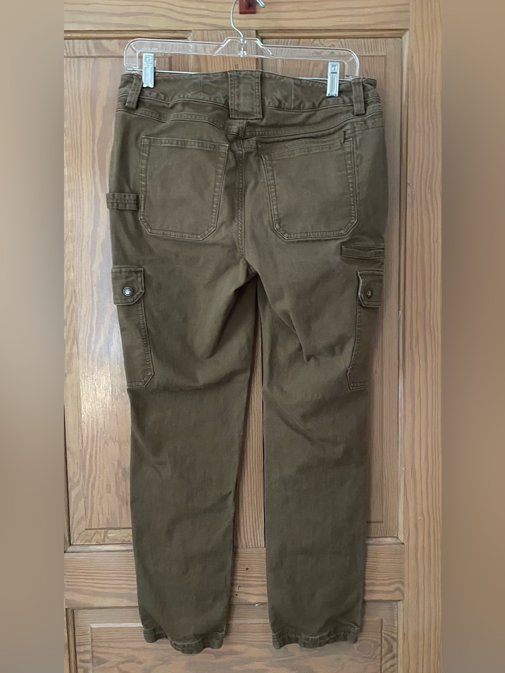 Duluth Fire Hose Cargo Work Pants, Size 8x31, Yellowish Olive - Picture 3 of 6